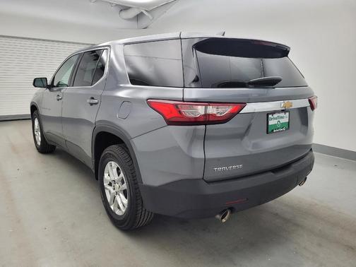 Satin Steel Metallic 2021 Chevrolet Traverse LS