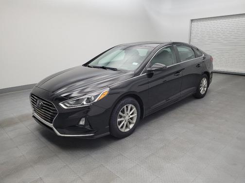 2018 Hyundai SONATA SE