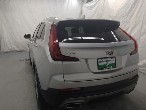 2021 Cadillac XT4 Premium Luxury