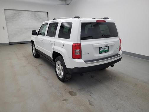 Bright White Clearcoat 2015 Jeep Patriot Limited