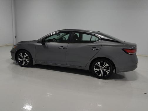 Gun Metallic 2022 Nissan Sentra SV