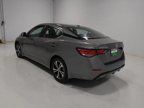 Gun Metallic 2022 Nissan Sentra SV
