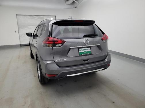 Gun Metallic 2020 Nissan Rogue SV