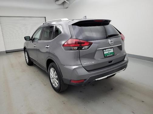 Gun Metallic 2020 Nissan Rogue SV