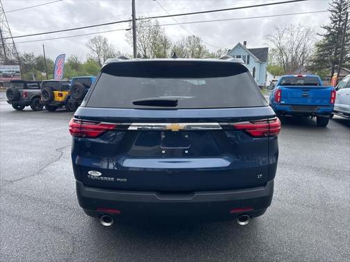 2022 Chevrolet Traverse LT Cloth