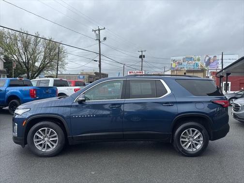2022 Chevrolet Traverse LT Cloth