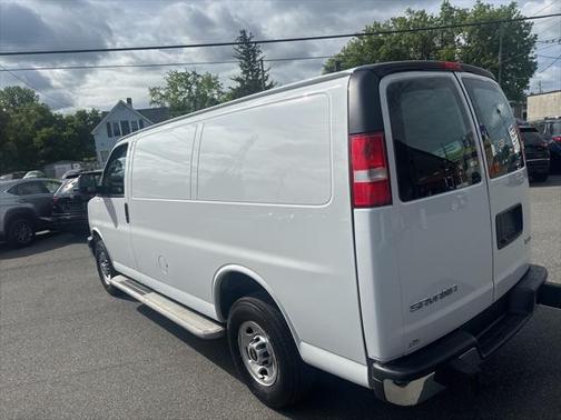 2023 GMC Savana 2500 Work Van