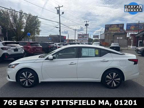 2022 Nissan Altima 2.5 SV
