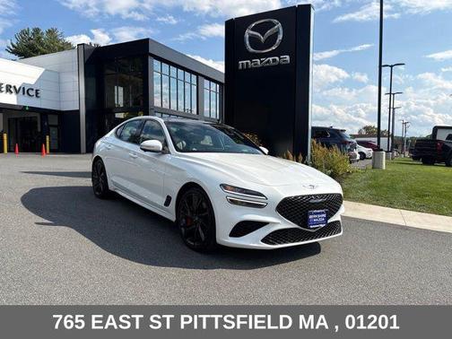 Uyuni White 2023 Genesis G70 3.3T AWD