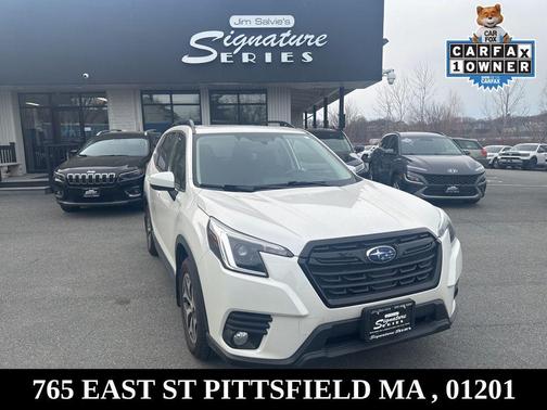 Crystal White Pearl 2023 Subaru Forester Premium