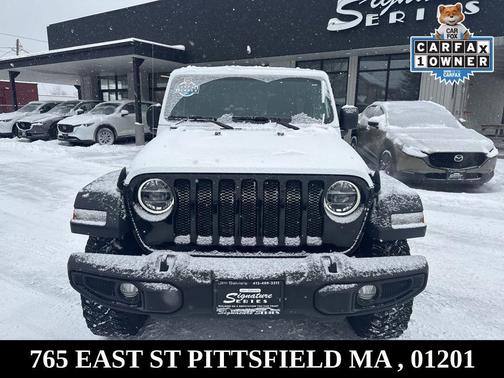 2022 Jeep Wrangler Willys