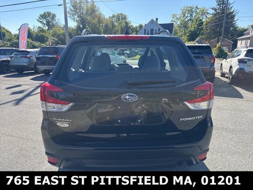 2021 Subaru Forester Base