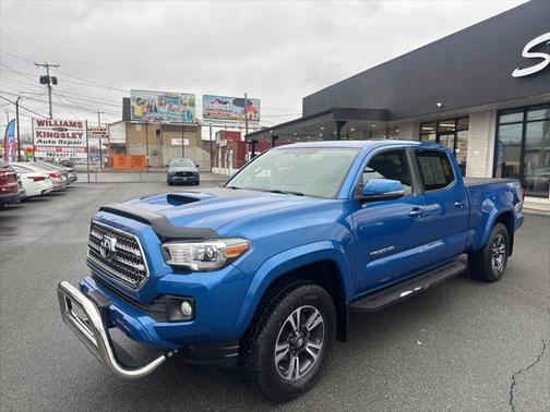 2017 Toyota Tacoma TRD Sport