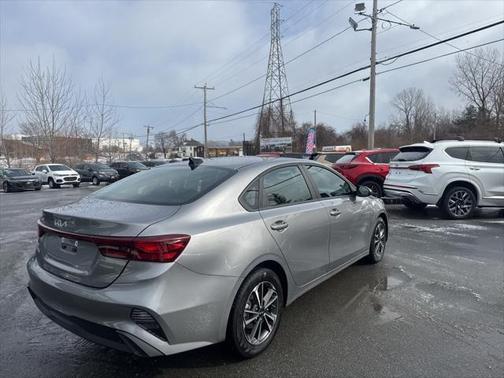 2024 Kia Forte LXS