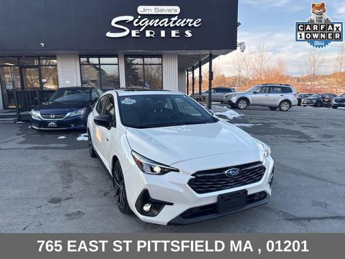 Crystal White Pearl 2024 Subaru Impreza RS