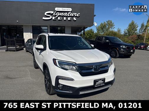 2022 Honda Pilot Touring 8-Passenger