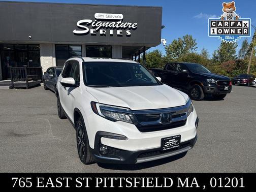 2022 Honda Pilot Touring 8-Passenger