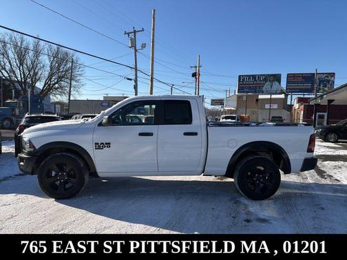 2022 RAM 1500 Classic Warlock Quad Cab 4x4 6'4' Box