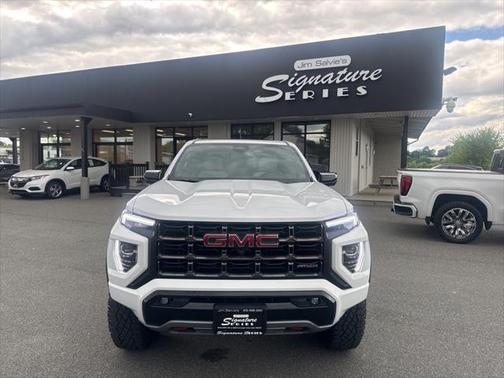 2024 GMC Canyon AT4X
