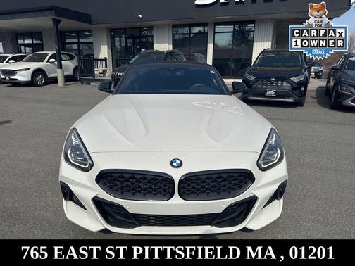 2022 BMW Z4 M40i