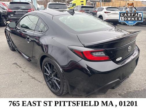 Raven 2023 Toyota GR86 Premium