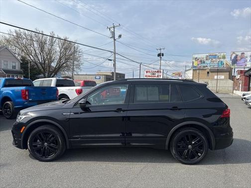 2022 Volkswagen Tiguan 2.0T SE R-Line Black 4MOTION