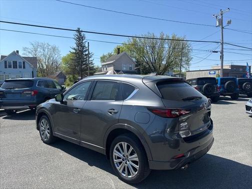 2022 Mazda CX-5 Signature