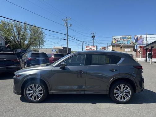 2022 Mazda CX-5 Signature