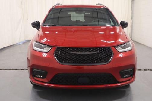 Red 2026 Chrysler Pacifica Select