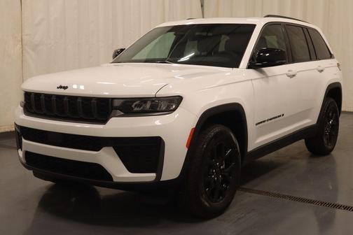 2026 Jeep Grand Cherokee Laredo