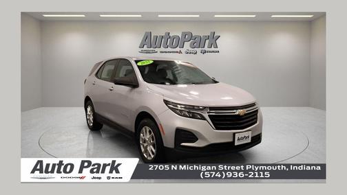 Silver Ice Metallic 2022 Chevrolet Equinox LS