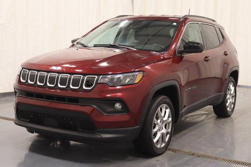 2022 Jeep Compass Latitude Lux
