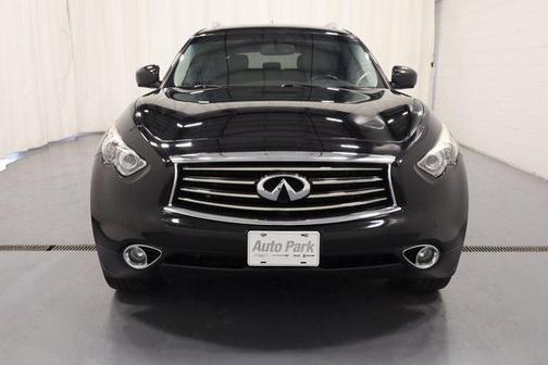 2014 INFINITI QX70 Base