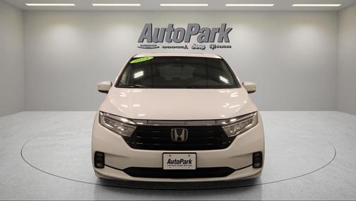 Platinum White Pearl 2024 Honda Odyssey Touring