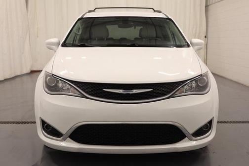 2018 Chrysler Pacifica Touring-L