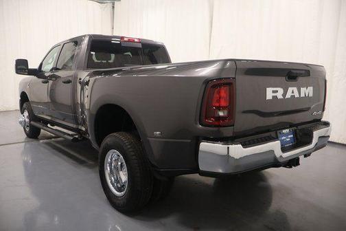 Granite Crystal Clearcoat Metallic 2026 RAM 3500 Tradesman