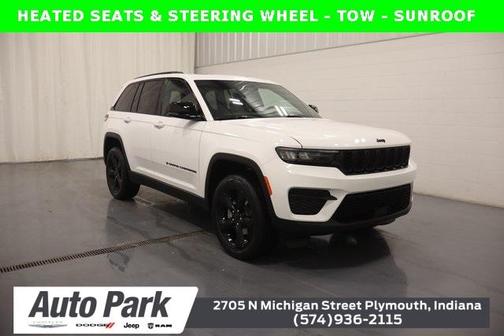 2025 Jeep Grand Cherokee Laredo