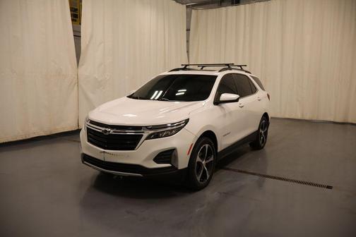 Iridescent Pearl Tricoat 2022 Chevrolet Equinox 1LT