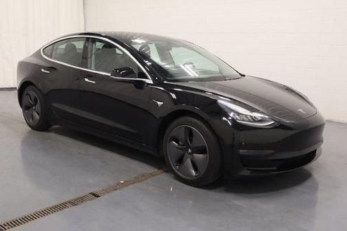 2019 Tesla Model 3 Standard Range Plus