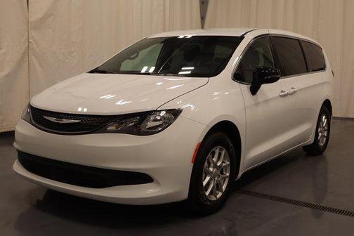 2026 Chrysler Voyager LX