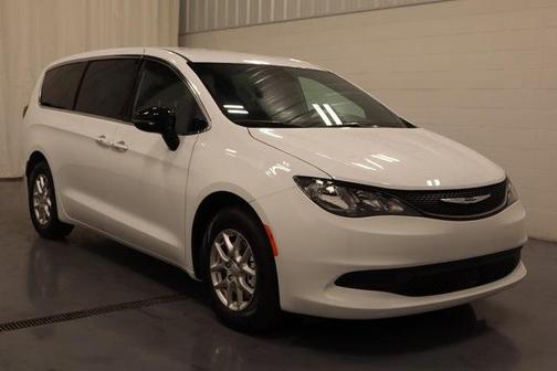 2026 Chrysler Voyager LX