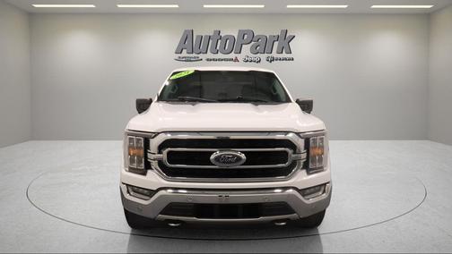 Oxford White 2021 Ford F-150 XLT