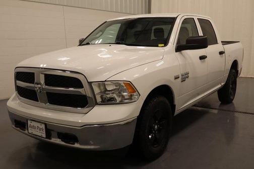 2022 RAM 1500 Classic SLT