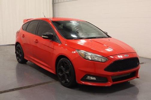 2016 Ford Focus ST Base