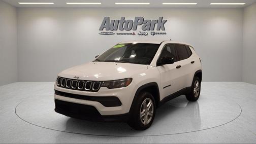 Bright White Clearcoat 2023 Jeep Compass Sport