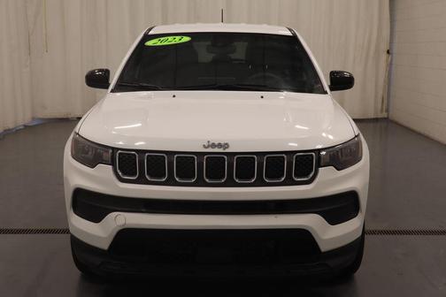 Bright White Clearcoat 2023 Jeep Compass Sport