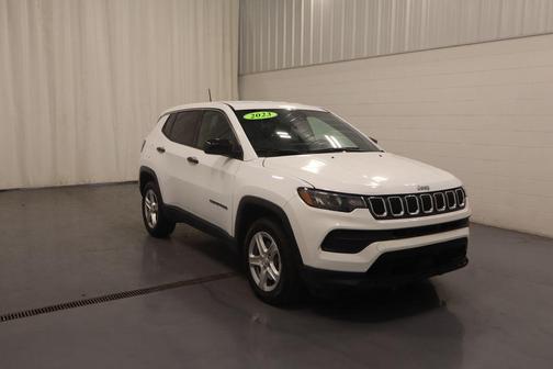 Bright White Clearcoat 2023 Jeep Compass Sport