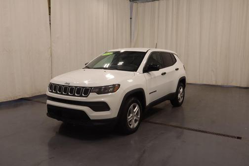 Bright White Clearcoat 2023 Jeep Compass Sport
