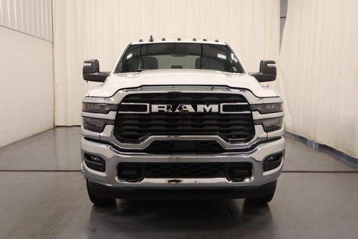 Bright White Clearcoat 2026 RAM 3500 Big Horn