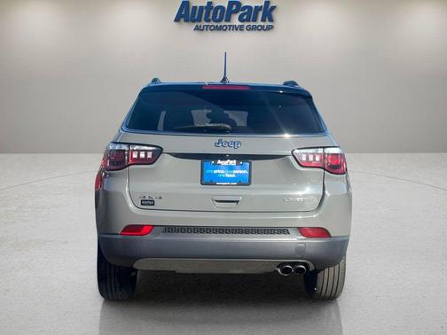 Sting Gray Clearcoat 2020 Jeep Compass Limited